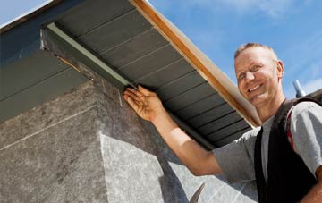 soffit installation Tydd Gote